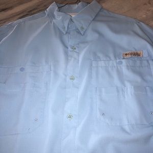 Men’s size large long sleeve Columbia boating shirt